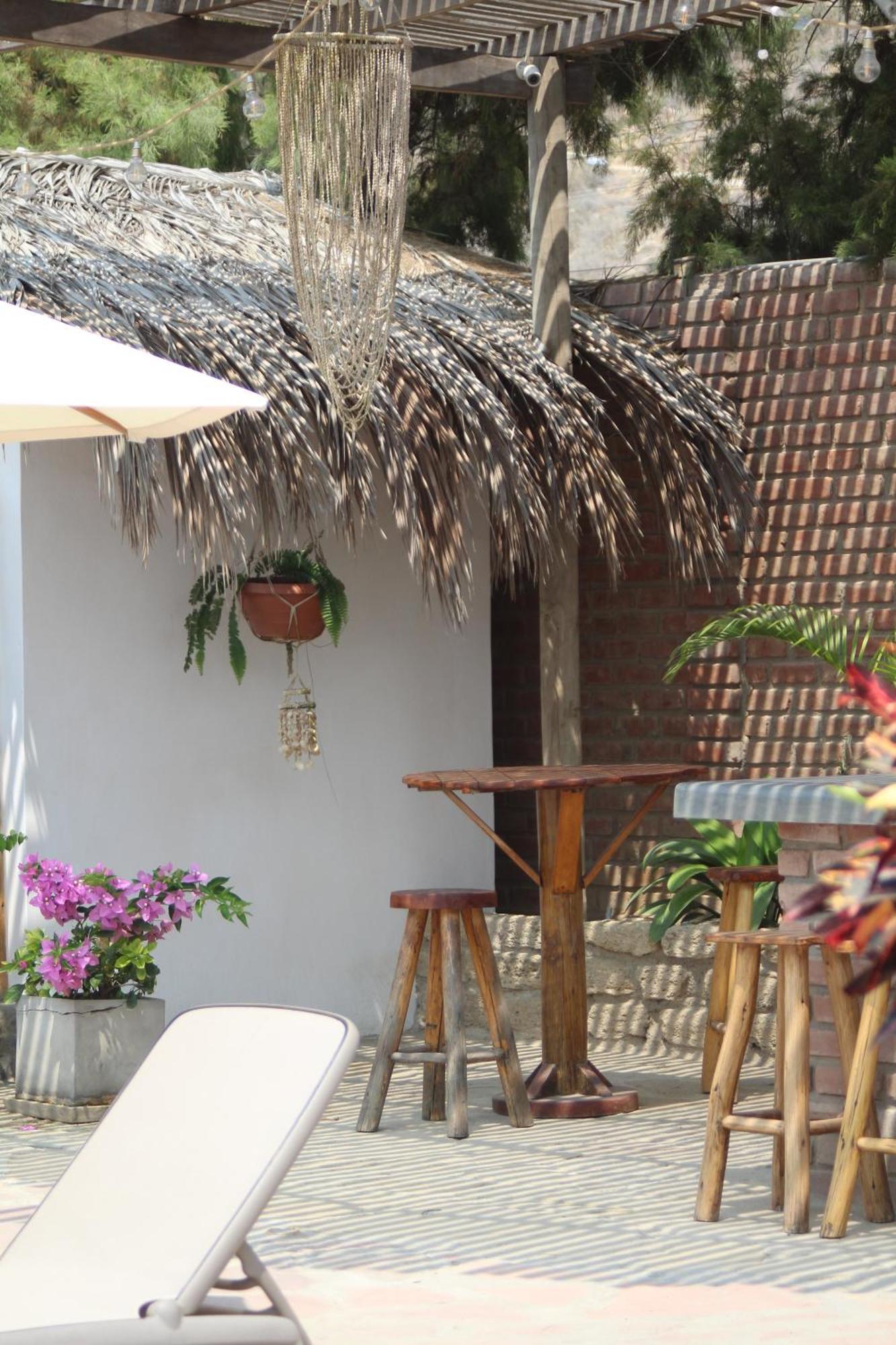Hotel Baja Canoas